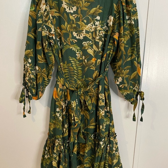 Cara Cara Millbrook Floral Dress in Green Botanical Birds in Size XS - Picture 9 of 16